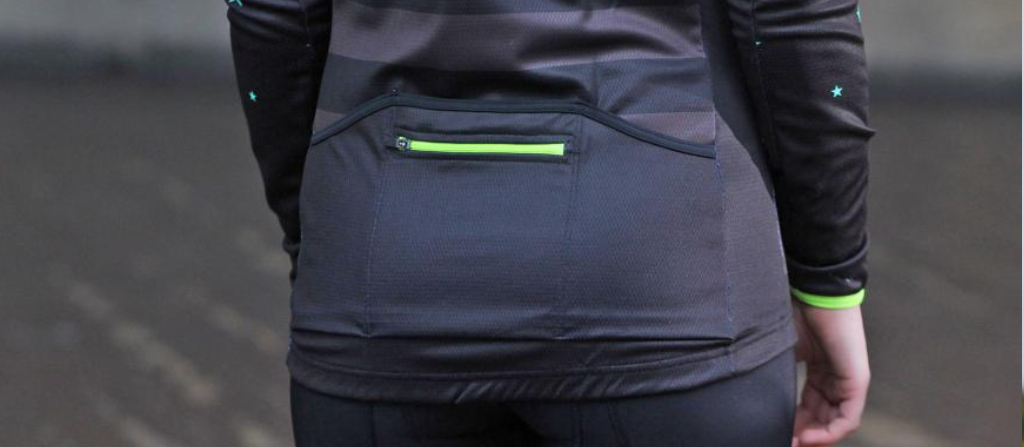 cycling jersey pockets